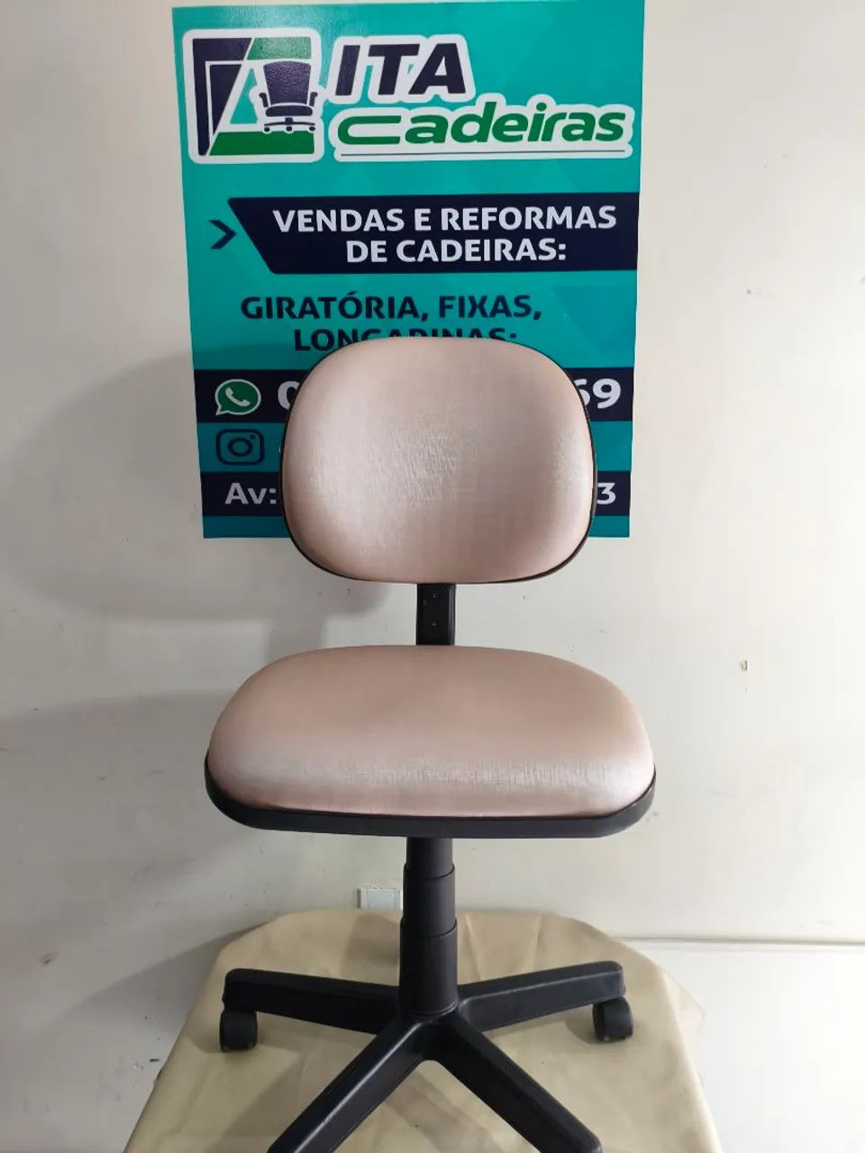 Cadeira giratória ergonômica com regulagens - Foto 5