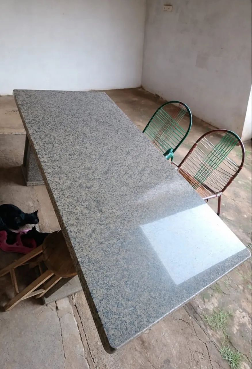 Mesa de mármore 