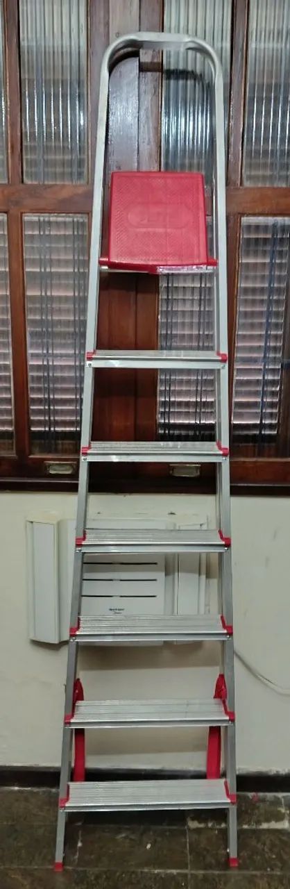 Escada BTF 7 degraus 