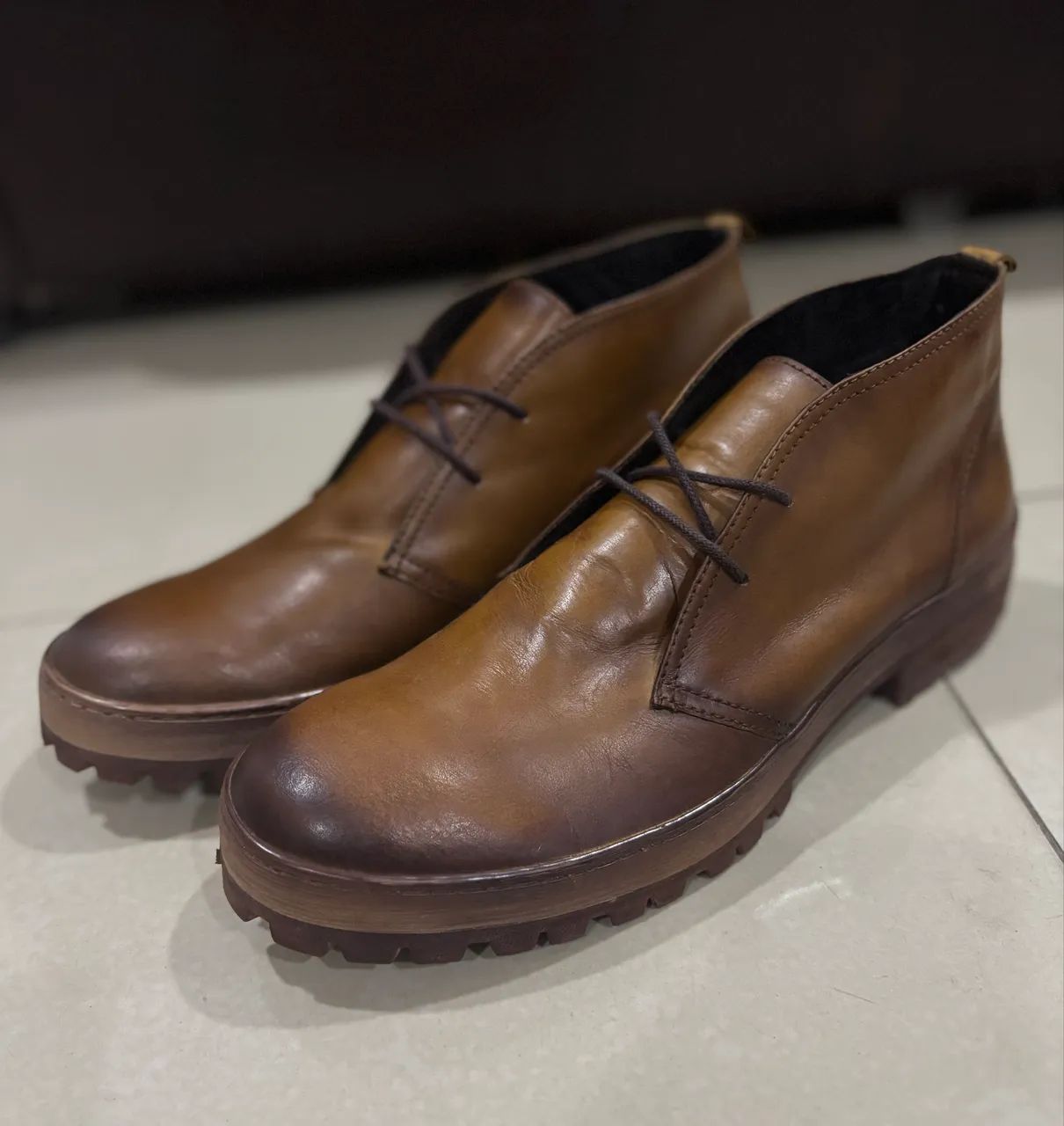 Bota Cavalera couro legítimo tamanho 40
