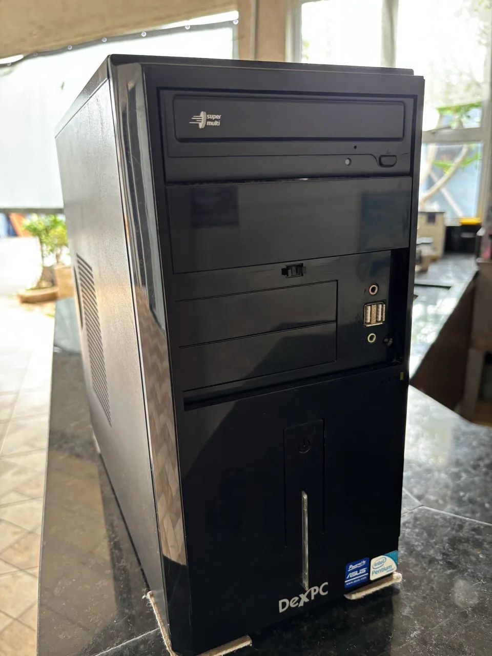 Desktop processador Intel dual core 4GB de memória hd de 500gb