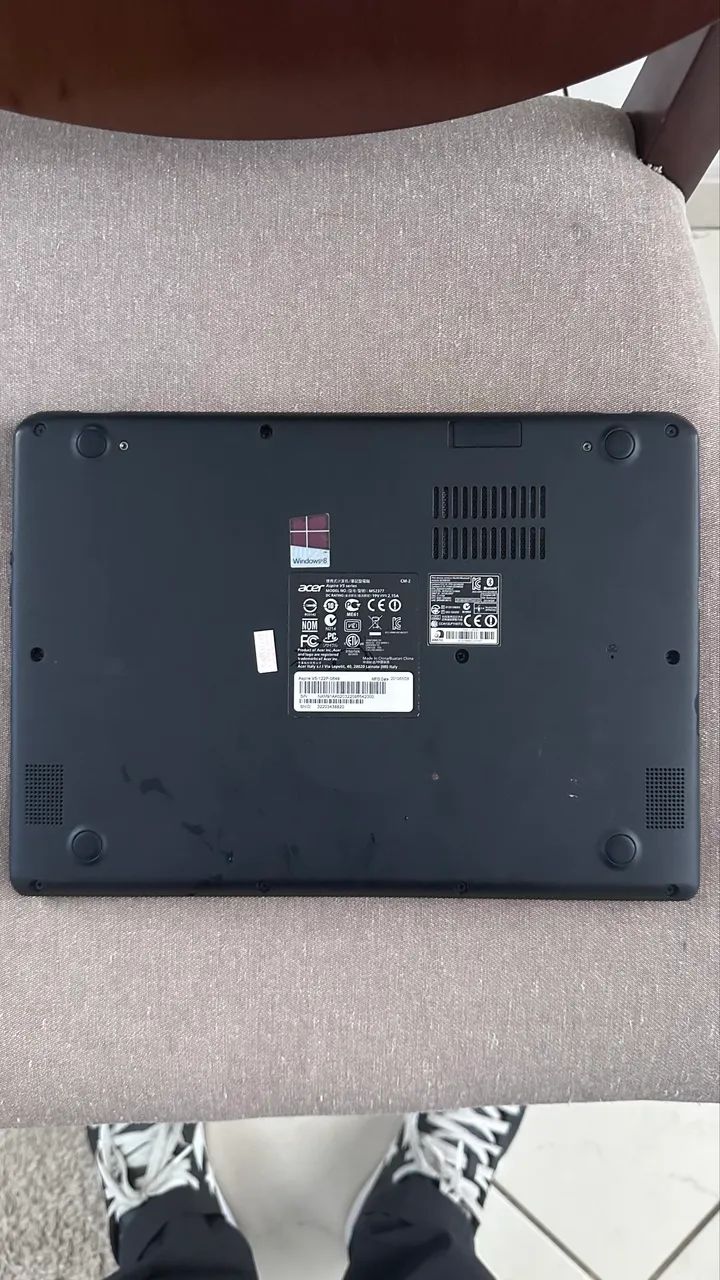 ? Acer Aspire V5 Touchscreen - AMD Quad Core - 4GB RAM usado - Foto 2
