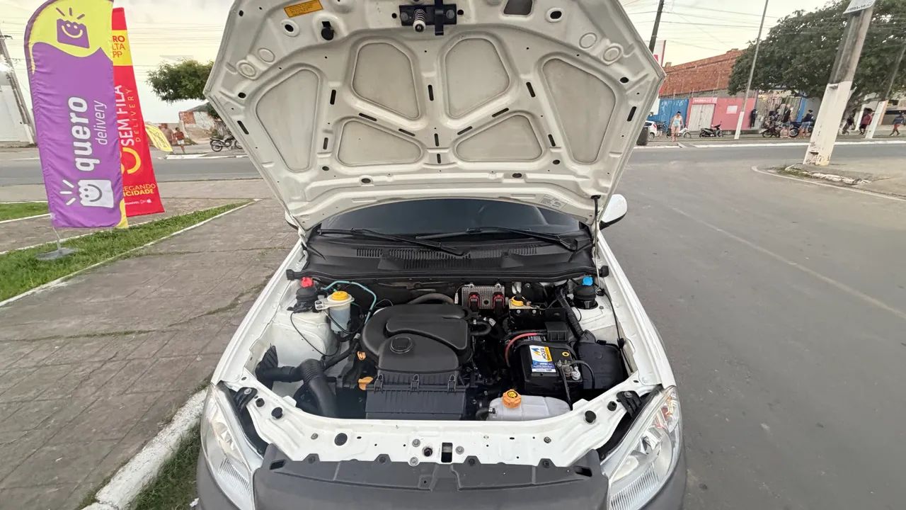 Fiat Strada Freedom 1.4 Flex 8V CD 2020 - Foto 4