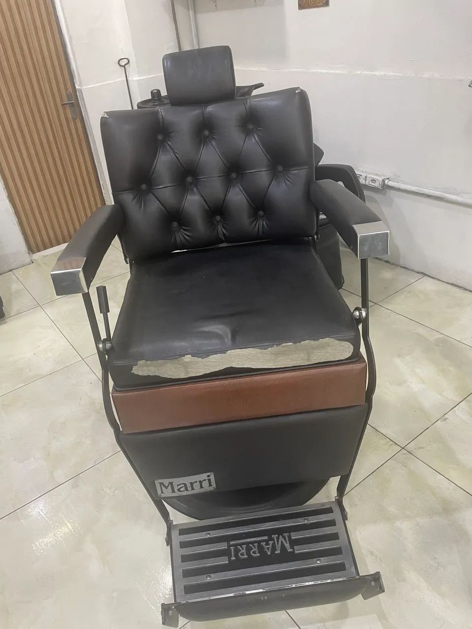 Cadeira de barbeiro Barão - Marri
