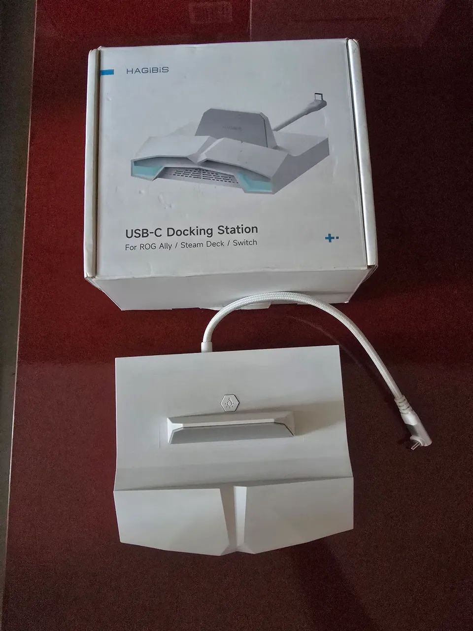 Dock station