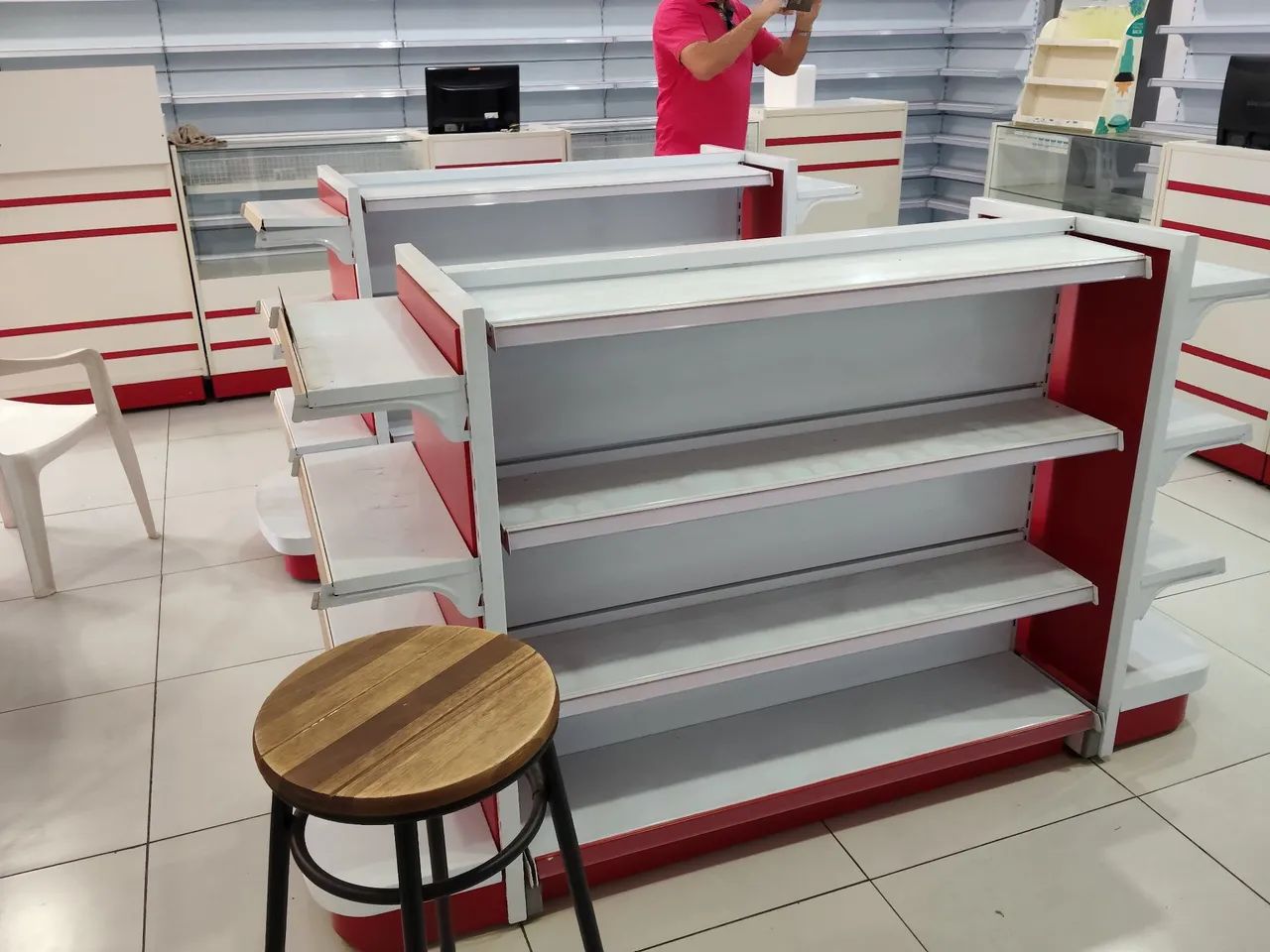Gôndolas e prateleiras  - Foto 4