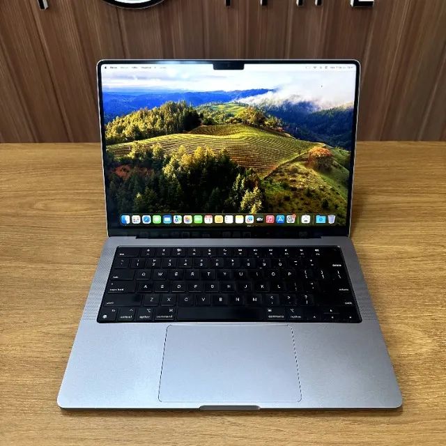 MacBook Pro 13? M1 | 16GB RAM | SSD 1TB | Touch ID - Notebooks