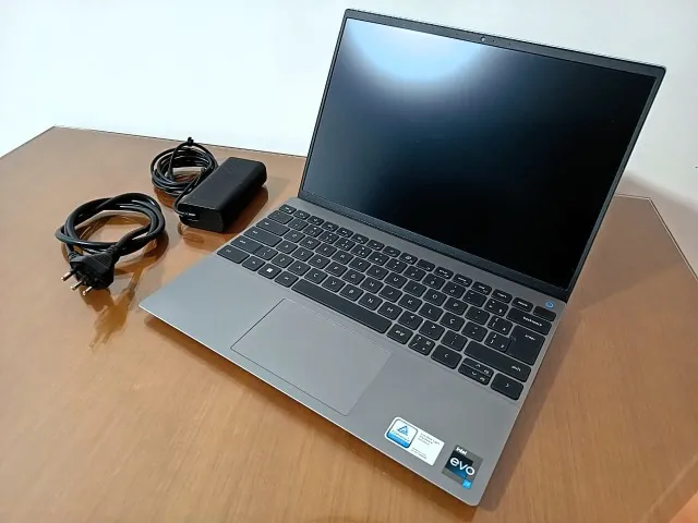macbook pro 2019 15 pol processador intel i7 ram 16 gb 256 gb