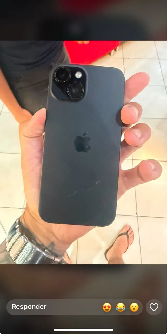 iPhone 15 usado 