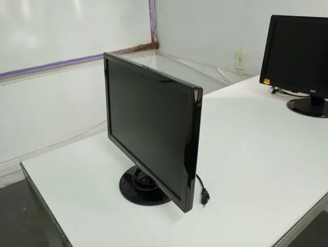 Monitores LCD 18,5 pol - Foto 3