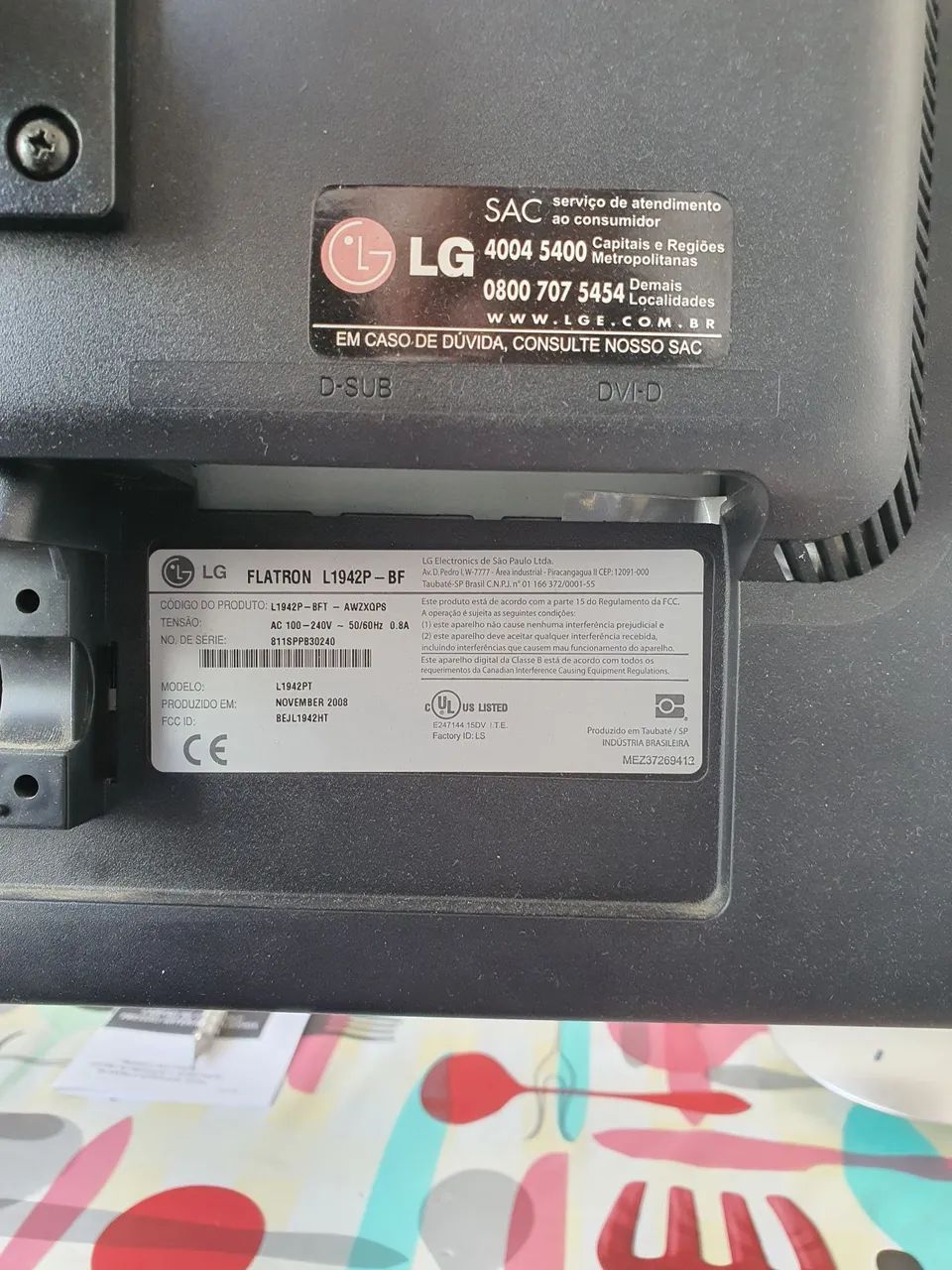 Monitor LG Flatron L1942-P BF  - Foto 2