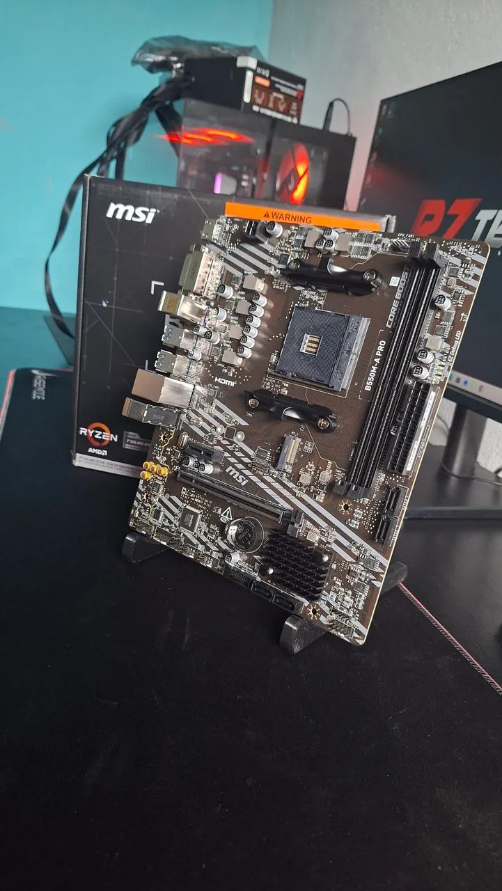 Placa Mãe AM4 - B550M-A PRO MSI