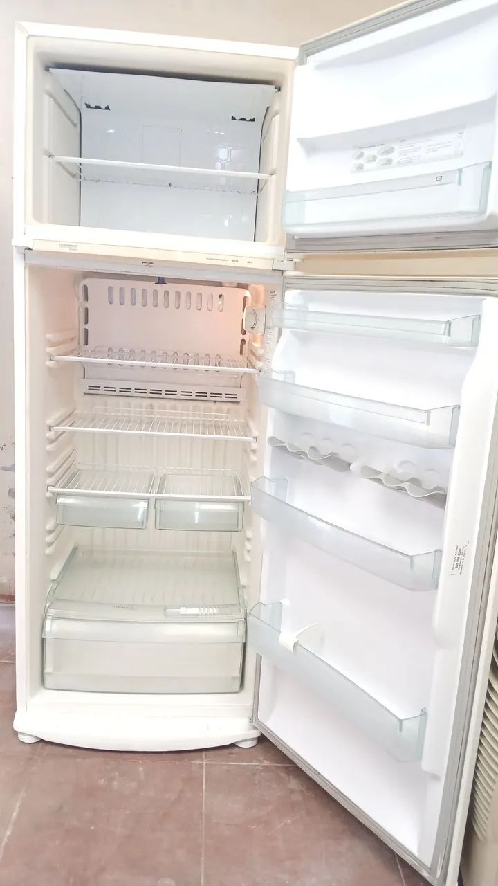 Brastemp GIGANTONA PRA QUEM PRECISA DE ESPAÇO WATT * Entrego e aceito cartão 