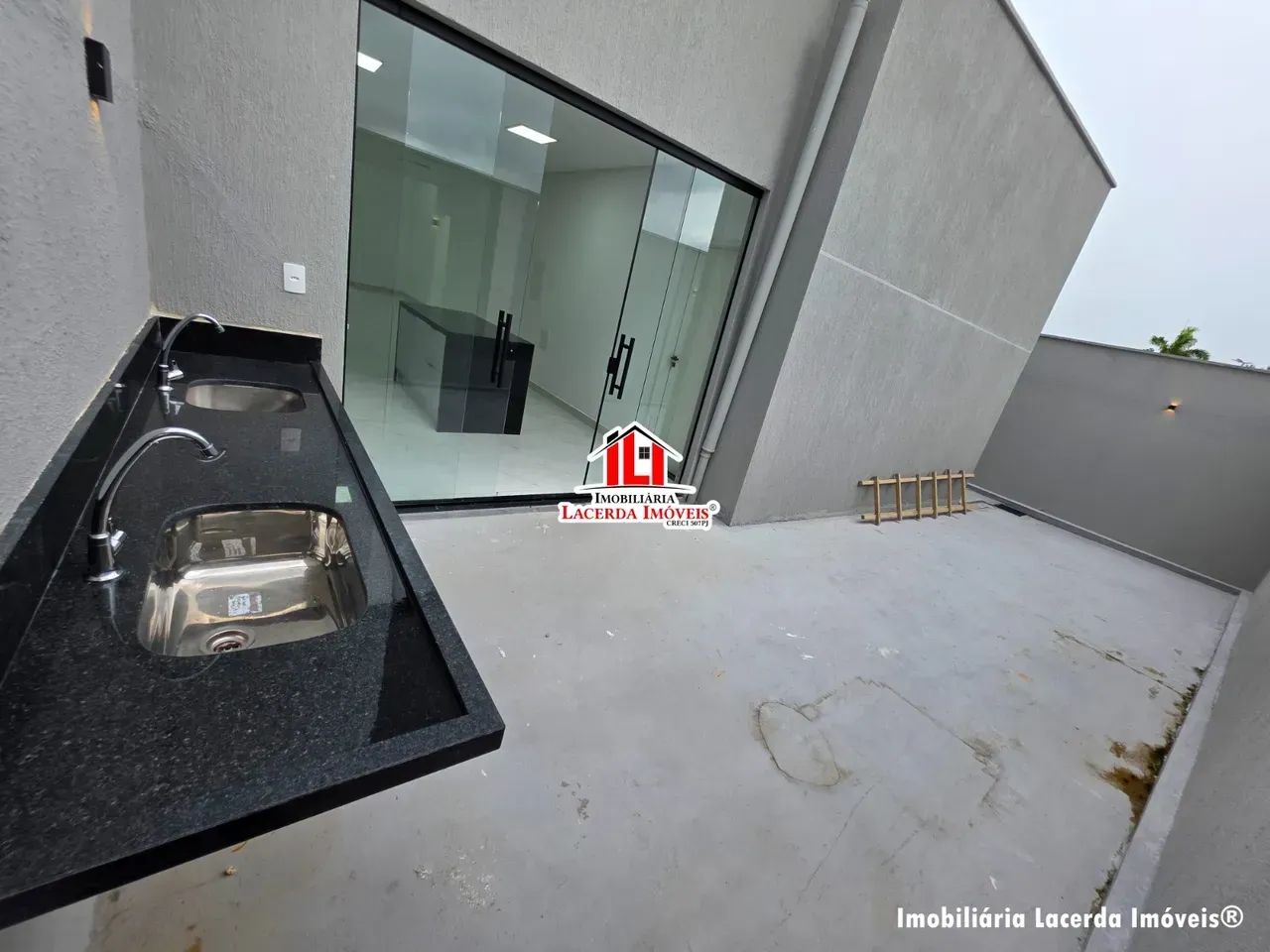 Casa  Terrea com 3 Suítes Nova no Quinta Das Marinas/ 04 Vagas - Foto 5