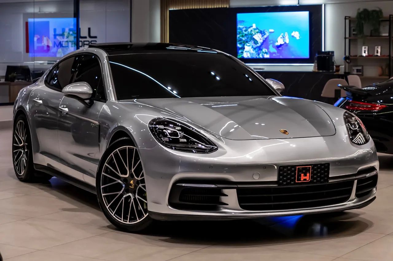Porsche Panamera 3.0 330cv 2020