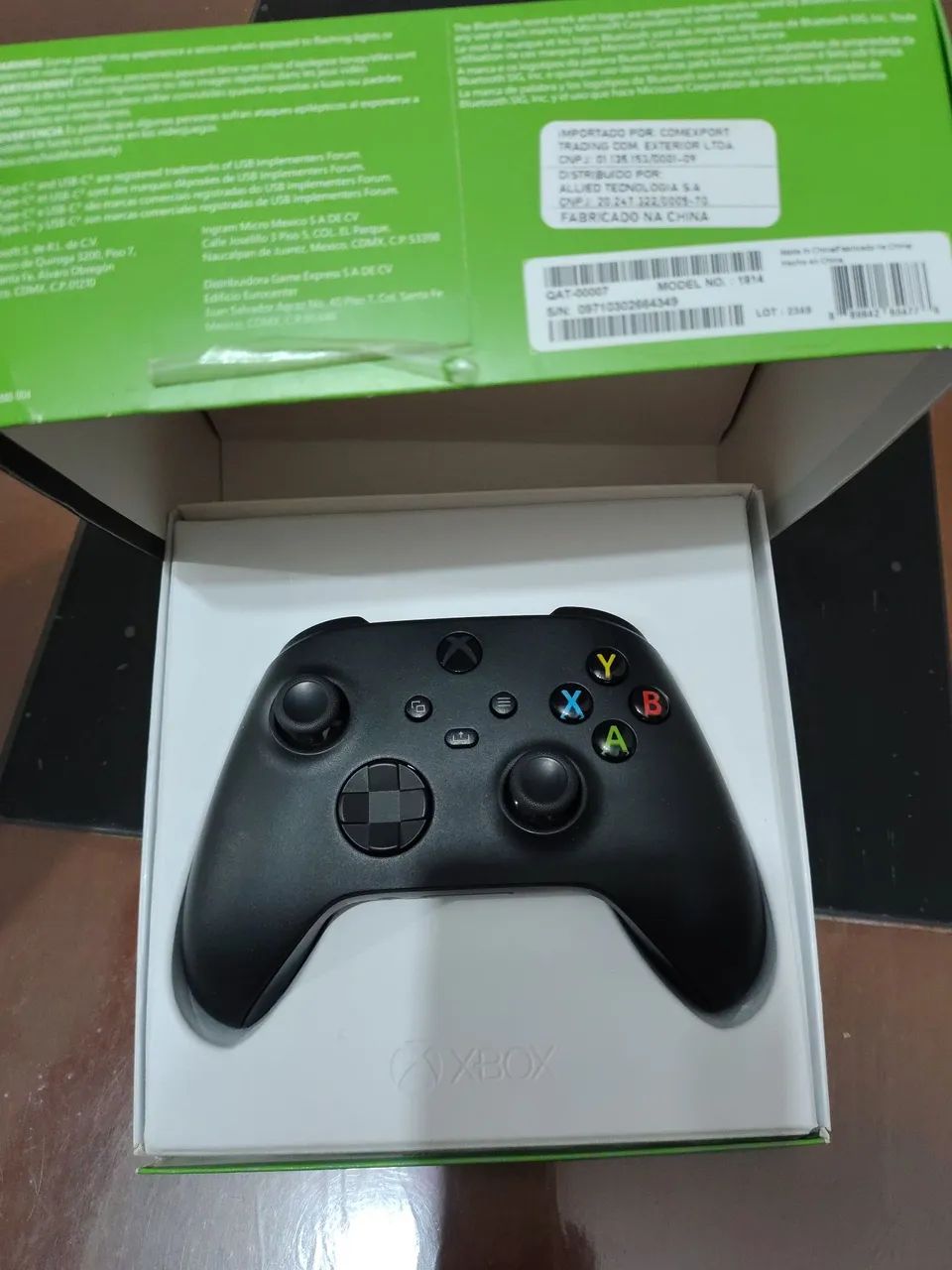 Controle X-Box carbono Black semi novo - Foto 2
