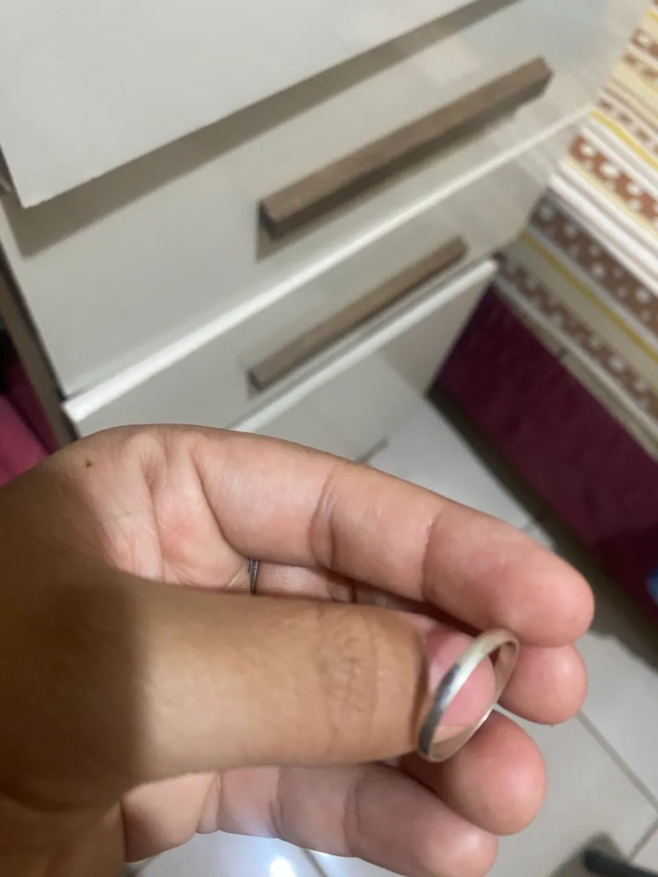 Vendo uma aliança em prata - Foto 5