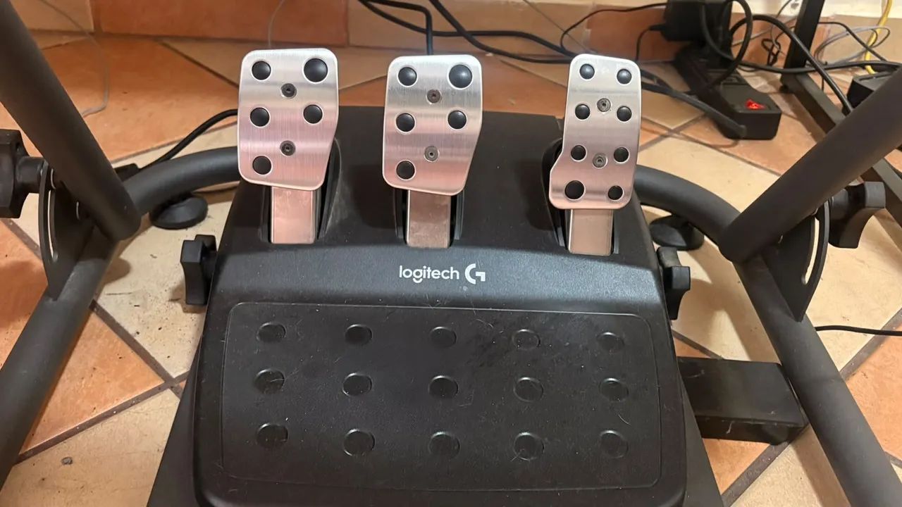 Logitech G920 + Cockpit veloce V3 - Foto 4