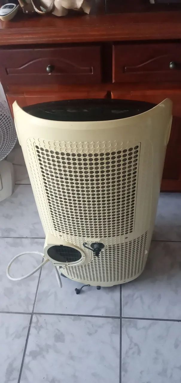 Ar-condicionado medea  220wat               650,00 - Foto 5