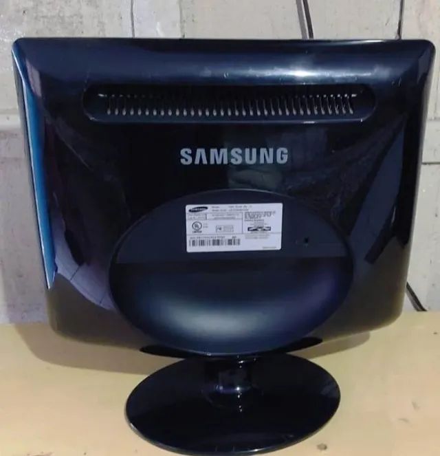 Monitor LCD 17 - Foto 3