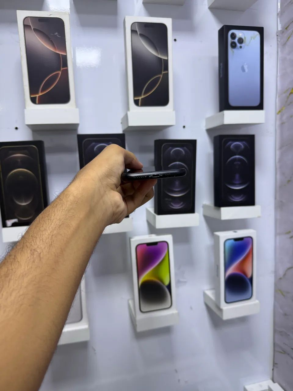 IPHONE XR 256 GB PRETO  - Foto 5