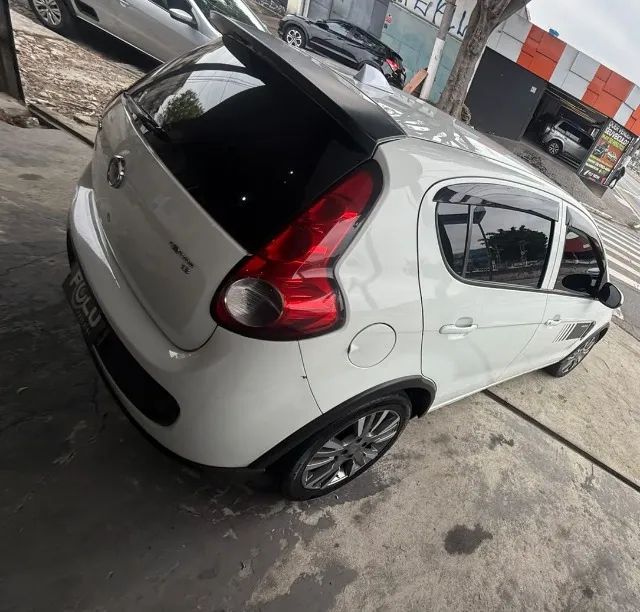 Fiat Palio Sporting 1.6 Flex 16V 5P 2014 - Foto 4