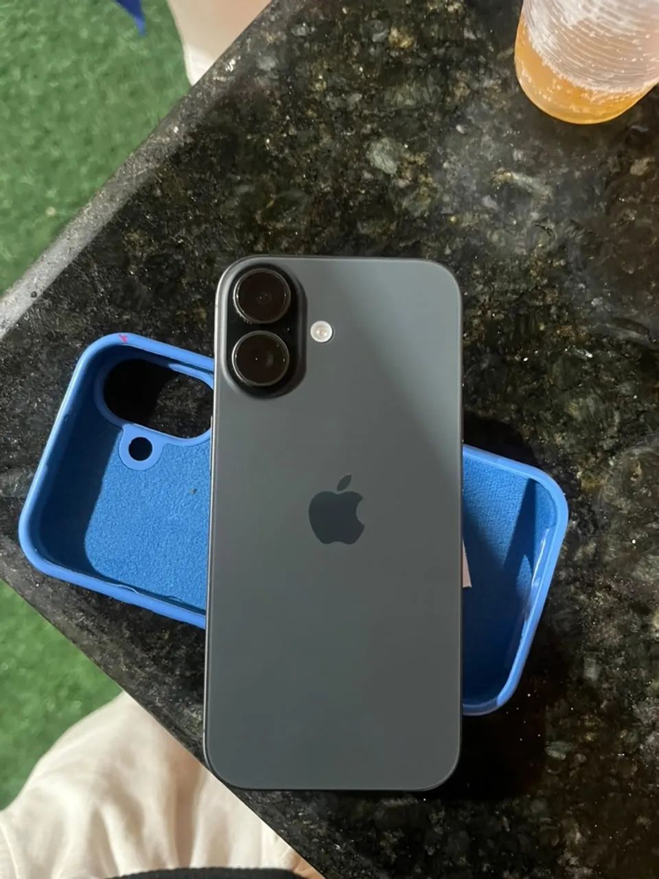 iPhone 17