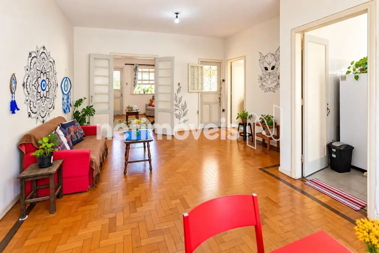Casa com 6 quartos, 420 m²;, quintal e 2 vagas no Barroca - Foto 4