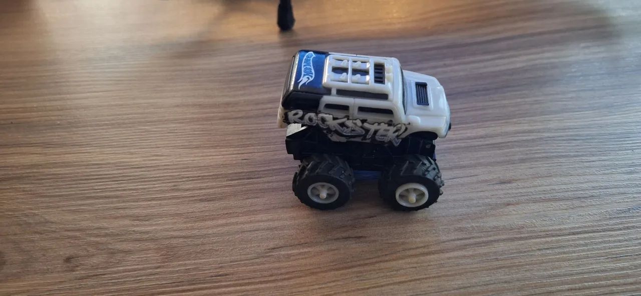 Hot Wheels Monster Truck de pressão (ele anda) - Foto 2