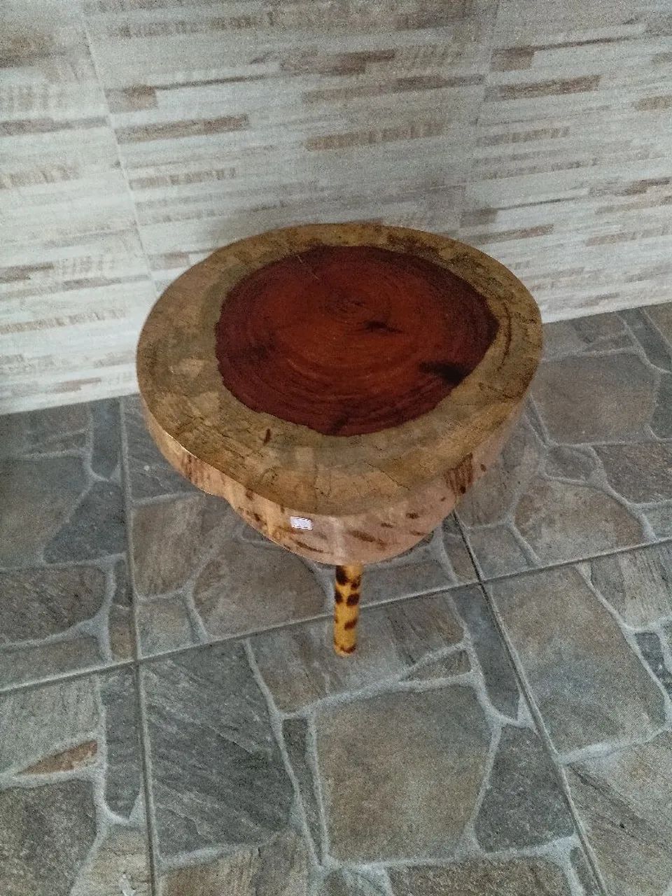 Mesa de centro/lateral madeira maciça  - Foto 4