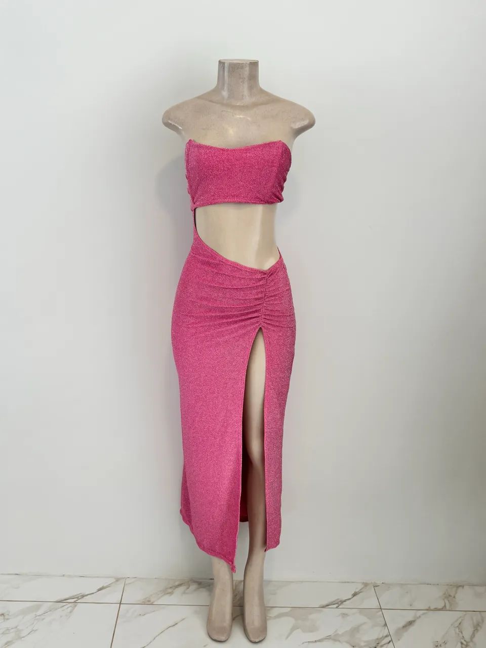 Vestido rosa em malha lurex 