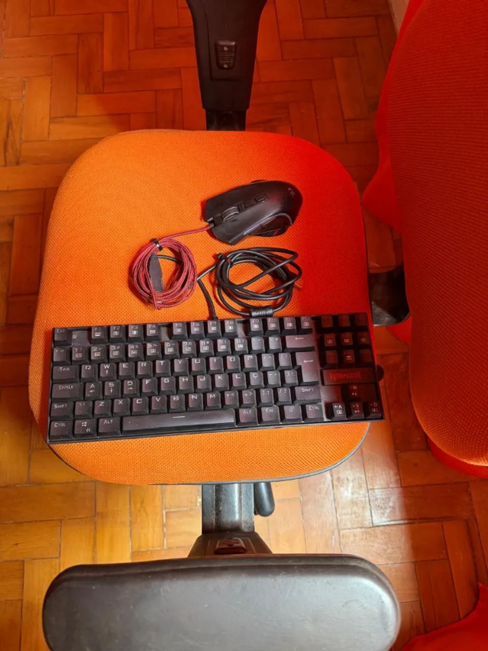 Teclado Mecanico Gamer RED DRAGON KUMARA - Foto 3
