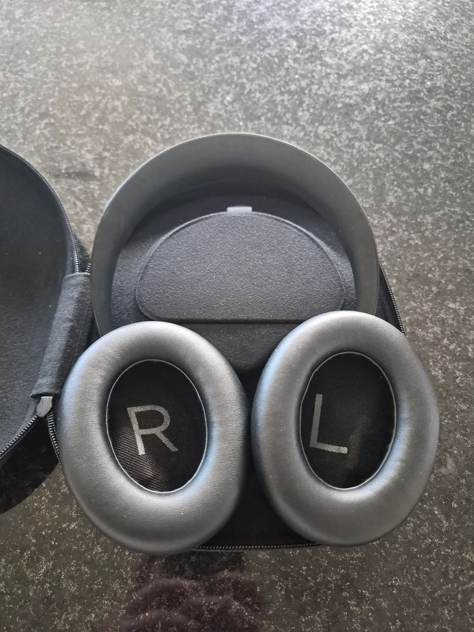 Headphone Bose Noise Cancelling 700 (NC 700) - Fones de Ouvido