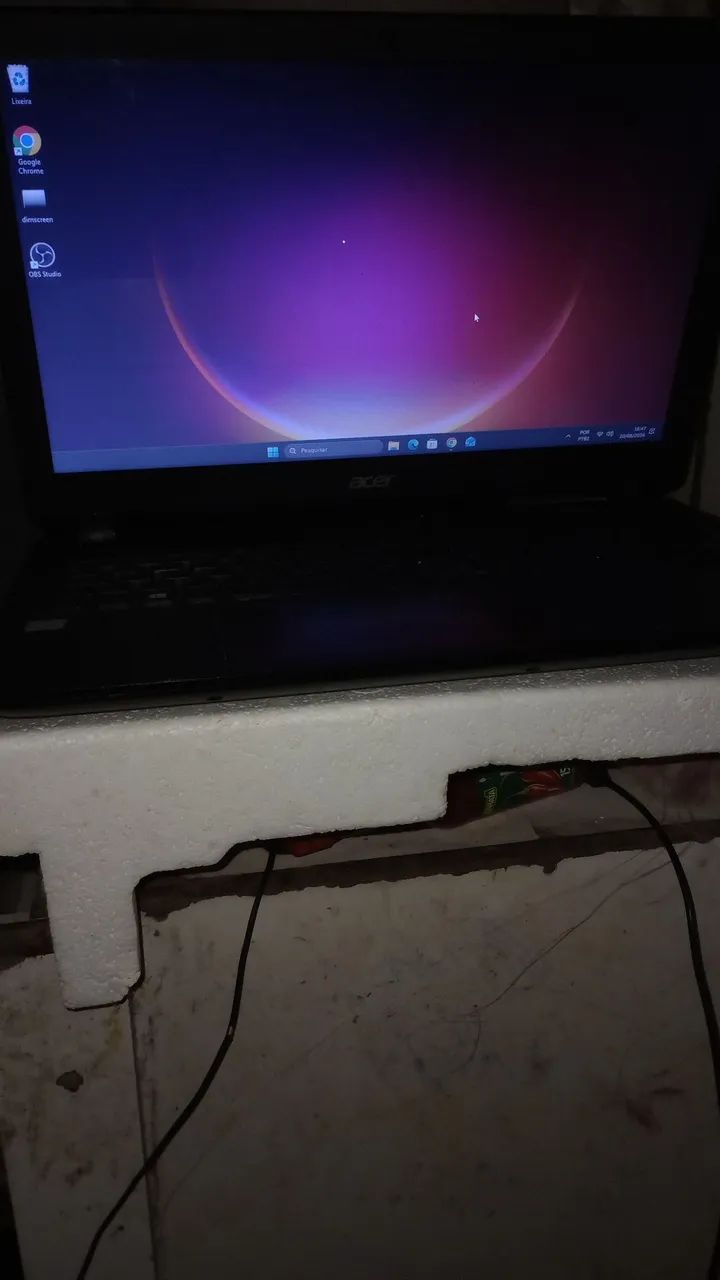 Notebook acer aspire ES1-572  - Foto 3