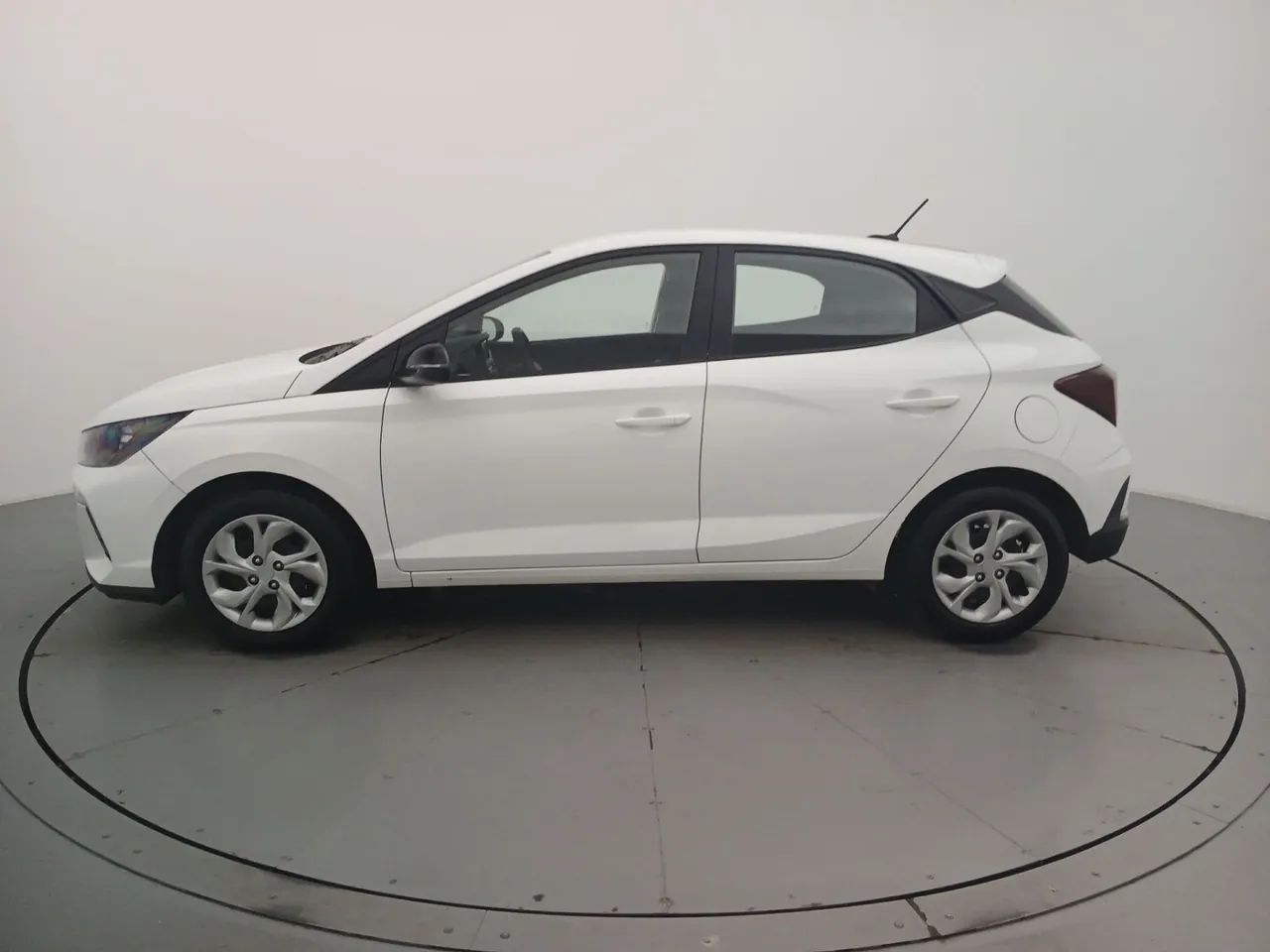 Hyundai HB20 Comfort Plus 1.0 Flex 12V Mec., foto 2 de 18