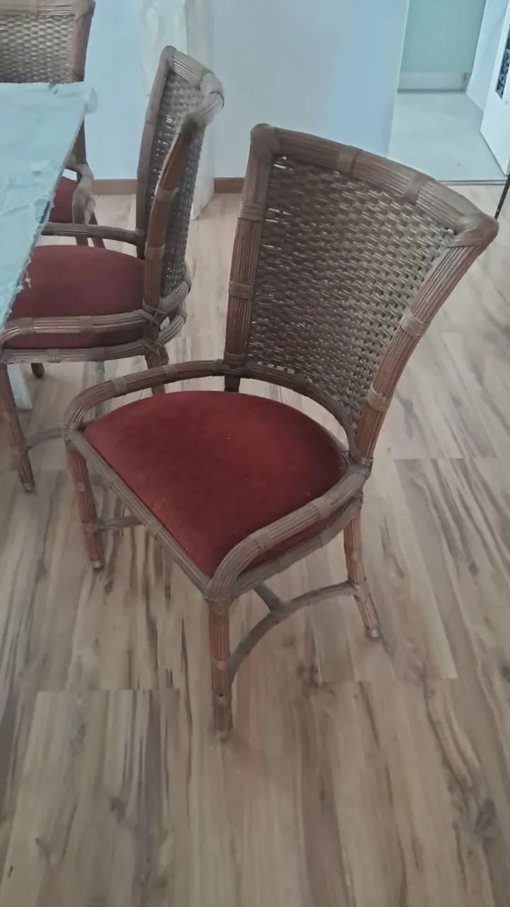Mesa grande vidro e mármore com 6x cadeiras - Foto 2