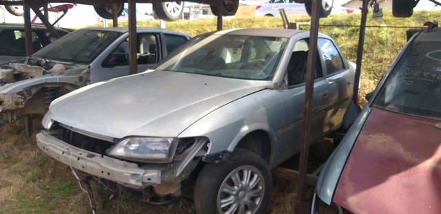 Vectra 2.2 16v Sucata Para PEÇAS - Foto 3
