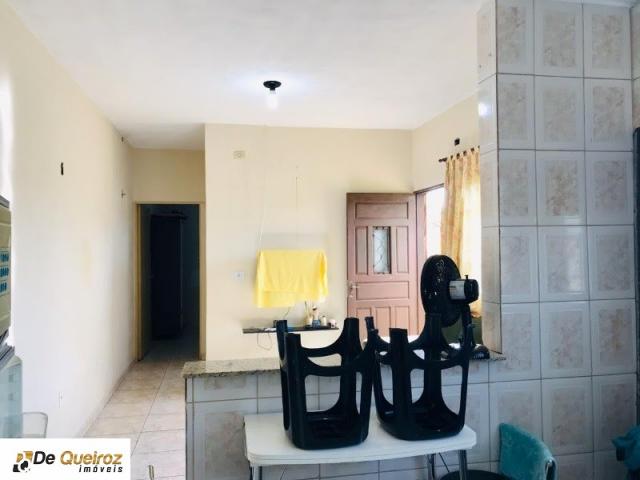 Casa em mongaguá , bairro itaguaí, geminada , lado morro, rua calçada, 2 dormitórios sendo - Foto 2