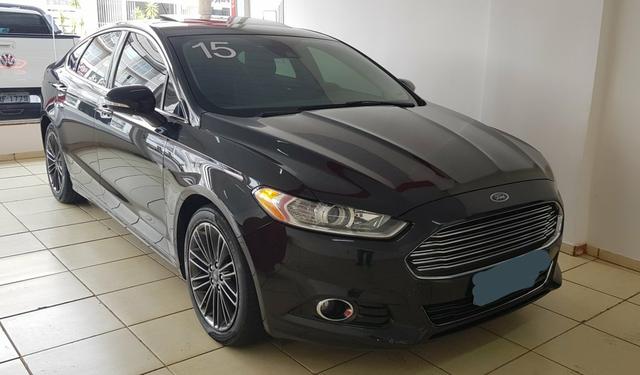 Ford Fusion impecável