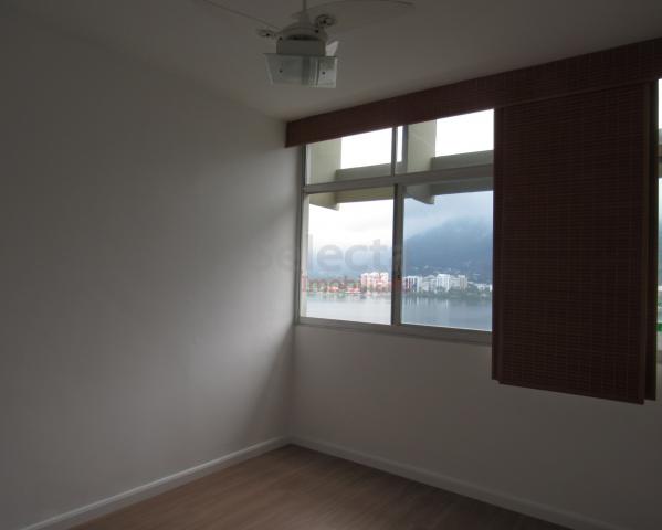Apartamento de 140 m² na Av. Epitácio Pessoa, frontal, em andar bem alto, com visual panor - Foto 7