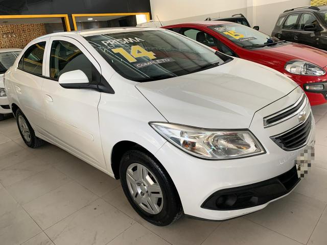 Gm prisma 2014 branco 1.0 completo!