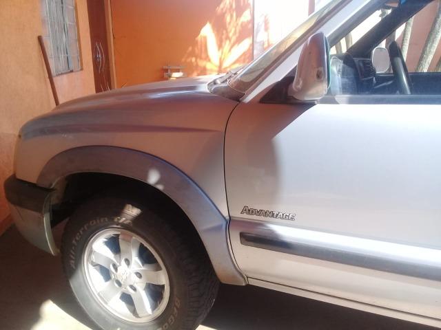 Chevrolet S10 2006/2006 2.4 mpfi advantage 4X2 CD 4 cilindros gasolina 4P 2º dono - Foto 2
