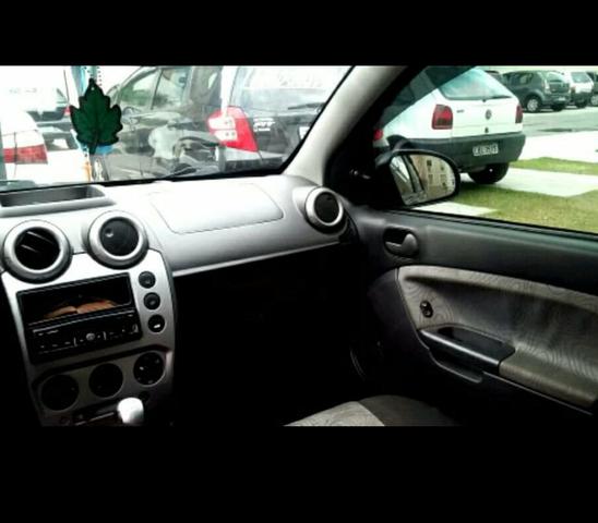 Ford fiesta 1.0 sedan 2009 - Foto 10