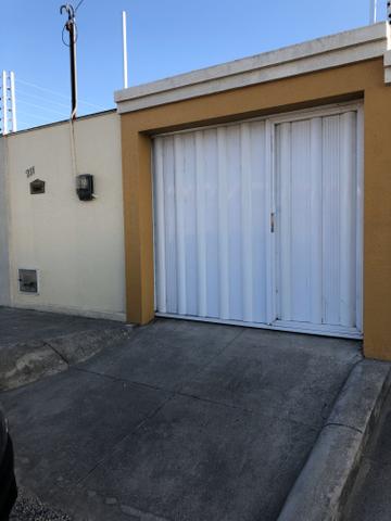 Alugo casa em Paracuru