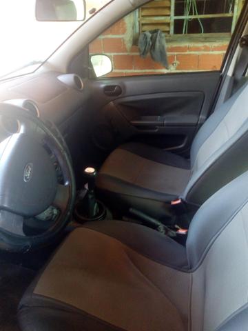 Ford Fiesta Sedan 1.0 - Foto 2