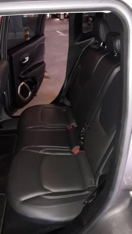 Jeep Renegade - Foto 14