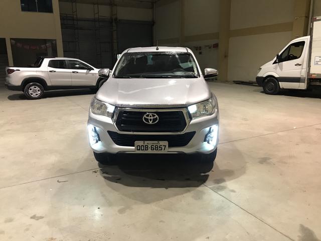 Hilux 2.8 diesel 4x4 - Foto 3