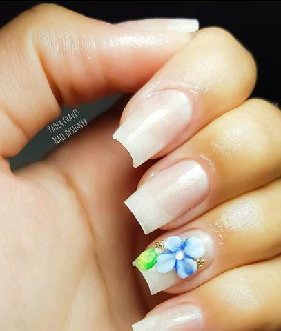 Curso online de unhas de gel, fibra.