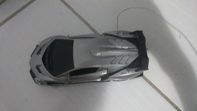 Carro de controle remoto - Foto 2