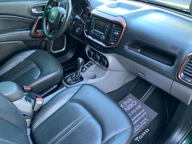 Fiat toro volcano 2017/2017 unico dono na garantia sem detalhes pneus zero - Foto 4